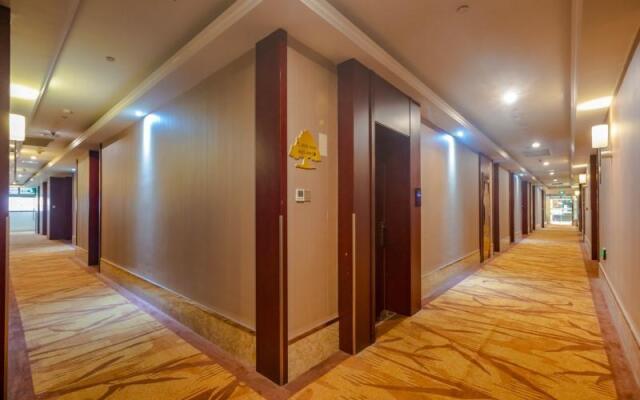 GreenTree Alliance Nanjing South Railway Station Mingfa Plaza Hotel