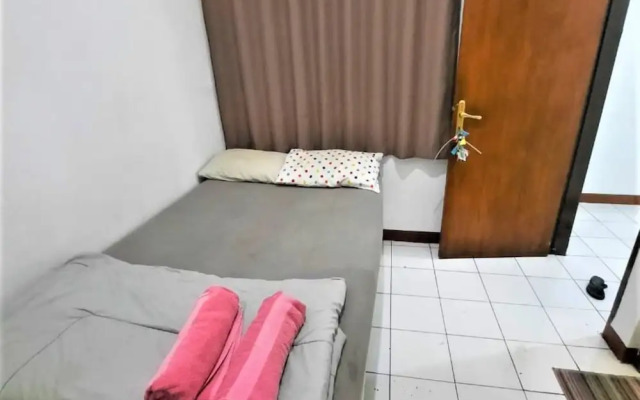 OYO 90712 Wisma Acidalia Syariah