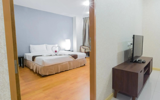 Three Seasons Bangkok