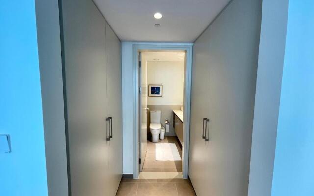 Wonderful 2bedroom with Balcony -Dubai Hills