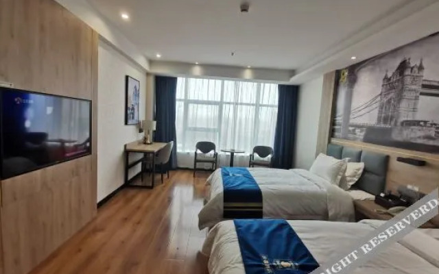 Super 8 Hotel (Peixian lingchuang international store)