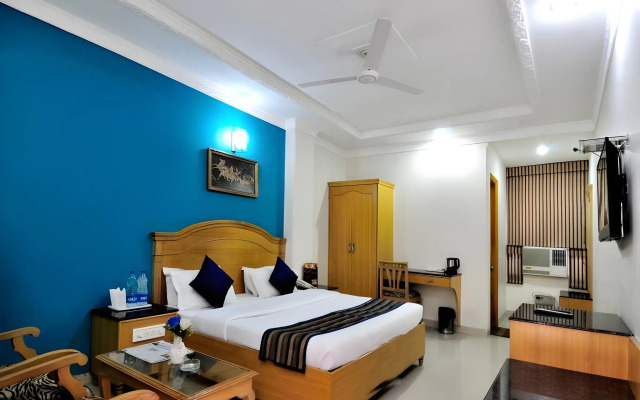 Hotel Maharaja Residency