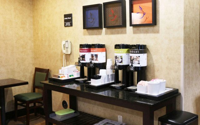 MainStay Suites Bourbonnais - Kankakee