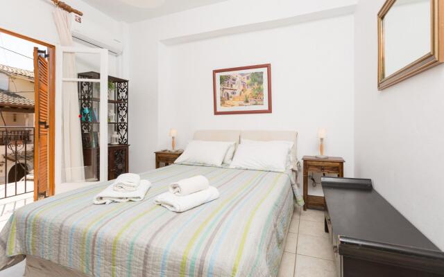 Anna Apartment