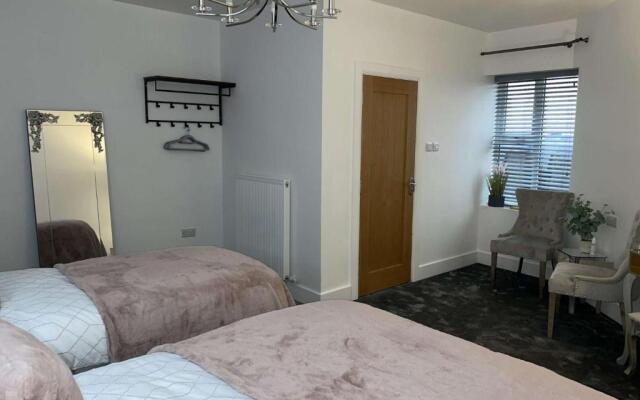 Atlantic Lodge, Main Street Ardara