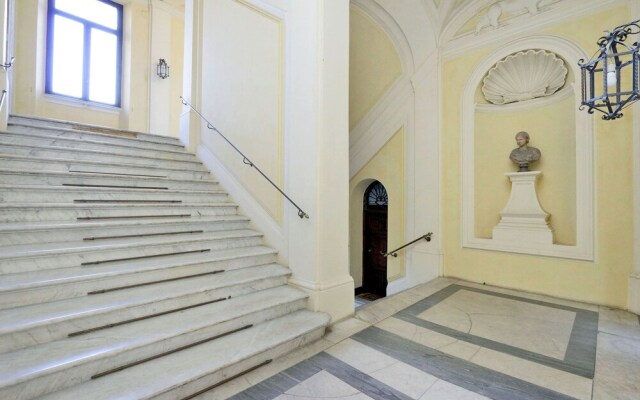 Colosseum Area - My Extra Home