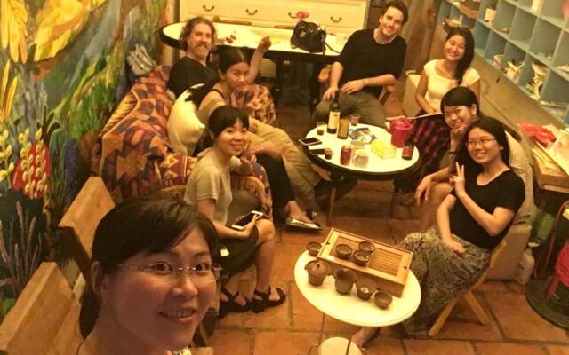 Yellow House Hostel Huizhou West Lake