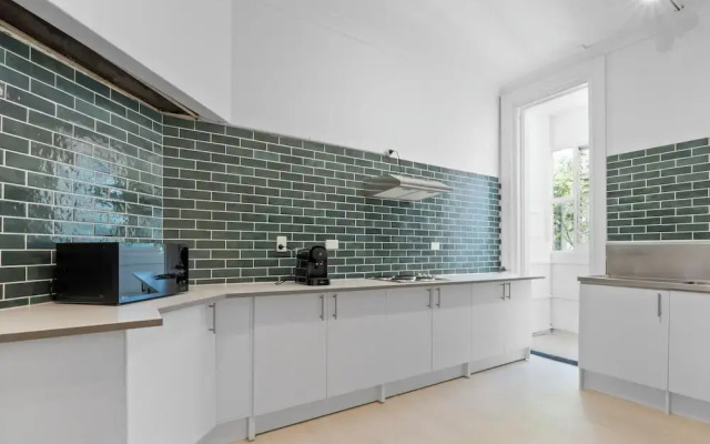 Azzurro Pod Hotel Potts Point