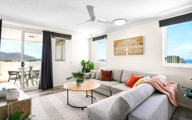 Cairns Central Plaza Apartment Hotel