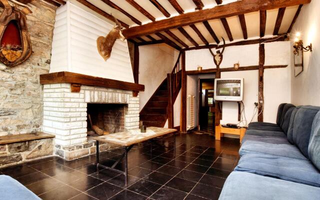 Lavish Holiday Home in Durbuy with Sauna