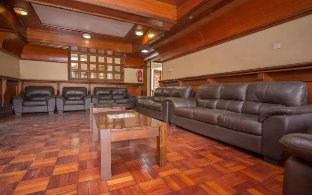 Vienna Woods Holiday Inn Limited