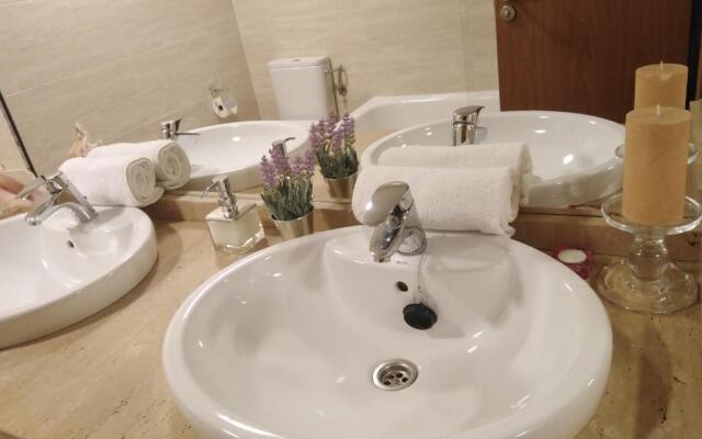 Sevilla Aljarafe Room