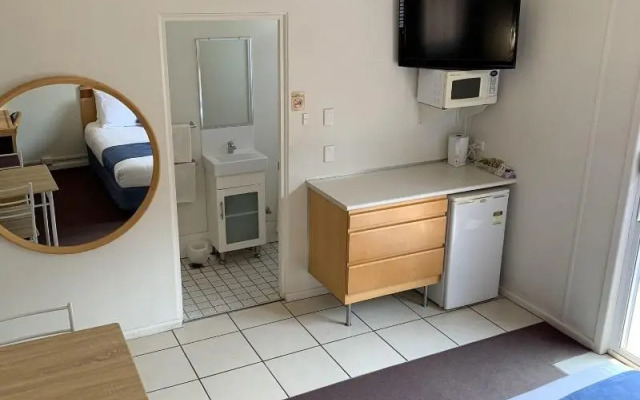 Hamilton Hume Motor Inn