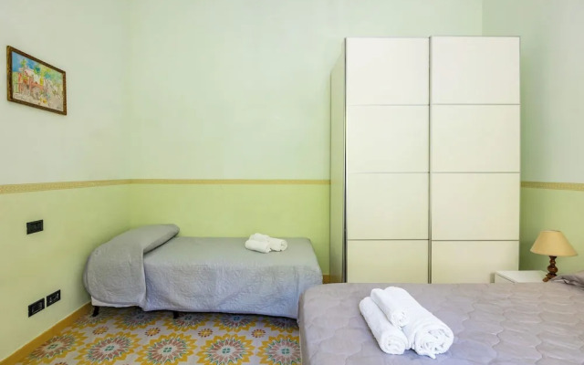 Villa Villari Terrace and Patio by Napoliapartments