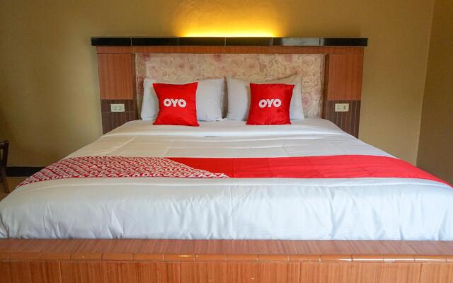 OYO 2029 Hotel Jatimas