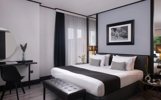Athenian Riviera Hotel & Suites