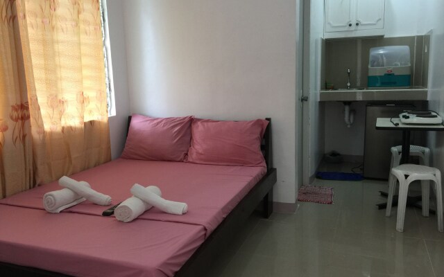 Gaea's Apartments - Hostel