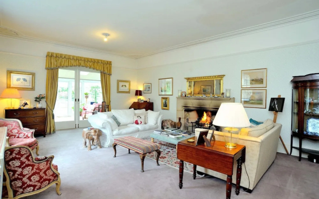 Castleton House B&B
