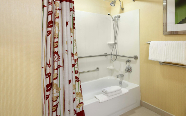 Courtyard by Marriott Newark Granville