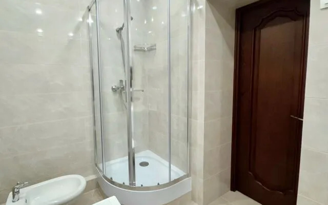 Апартаменты Комфорт-Апарт на ул. Попова, д. 7ст2