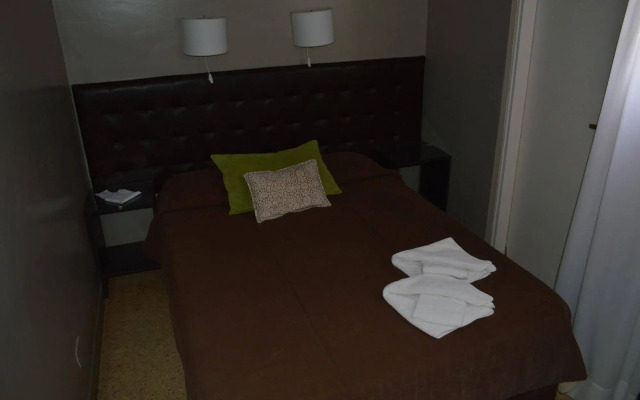 Hotel Petit