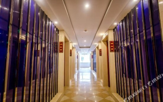 New Residence Hotel (Weihai Station)