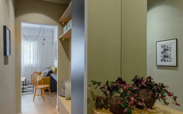 Modern Suite on Historic Calea Victoriei