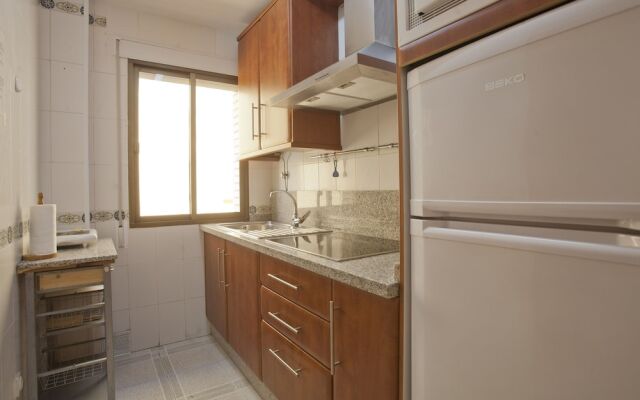 Malaga 101679 3 Bedroom Apartment By Mo Rentals