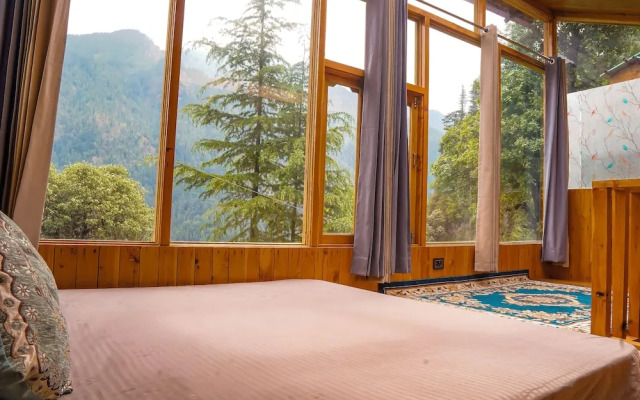 WOW Treehouse & Cottages