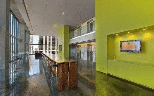 930 Poydras Apartments