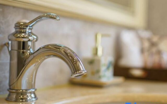 Shanghai Caoxi Bieyuan Homestay(Zhujiajiao Ancient Town Shop)