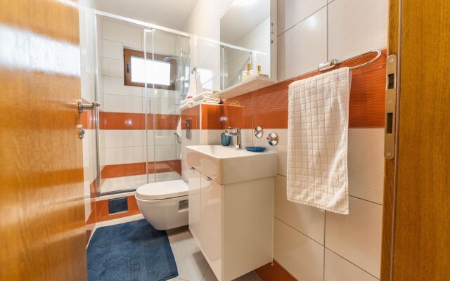 Luxury Apartments Iva