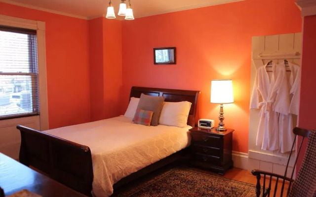 Stepping Stone Inn