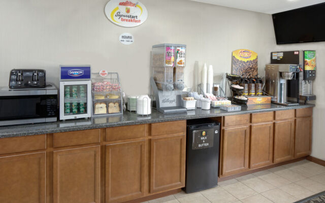 Super 8 Lafayette