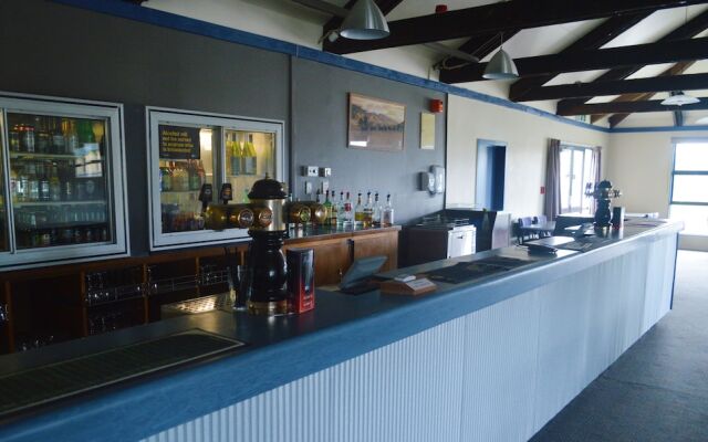 Brightwater Motor Inn