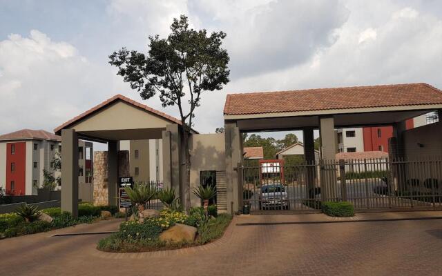 Nova Luxury Suites Saratoga 112