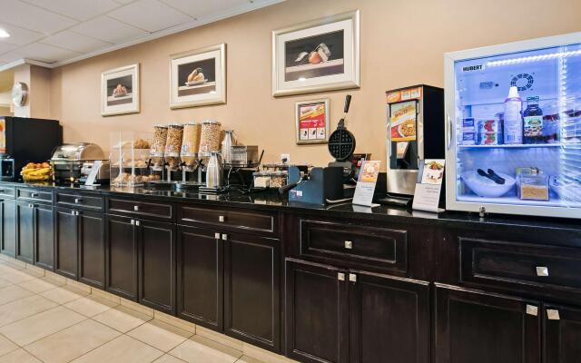 Best Western Rocky Mountain House Inn & Suites
