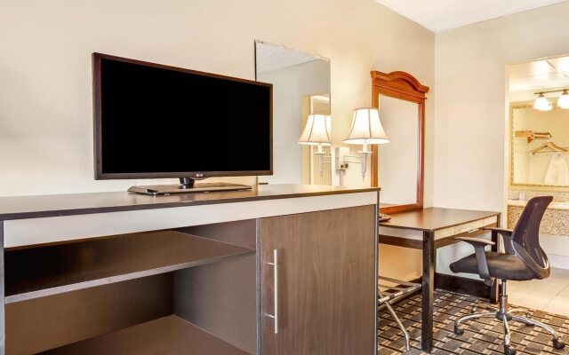 Knights Inn Mount Laurel