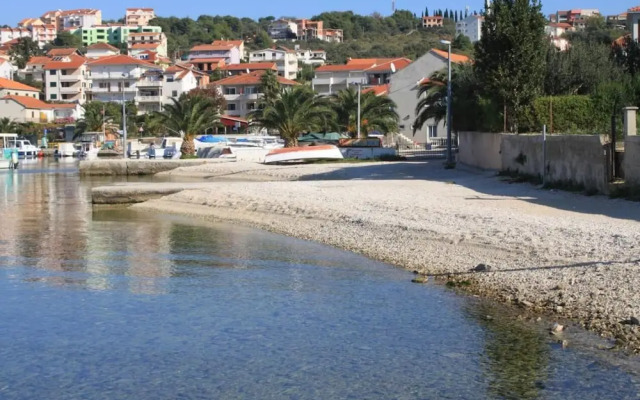 Natali - 5 M From the Beach - A6