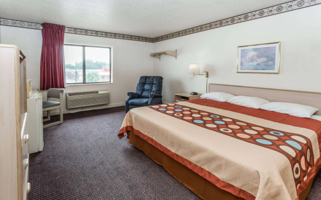 Super 8 by Wyndham Morris