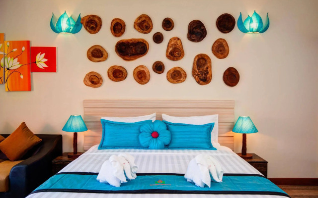 Spring Palace Resort Hotel