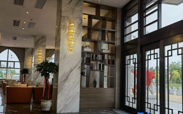 Zhongwei Yiding Liman Smart Hotel (Shapotou Scenic Area)