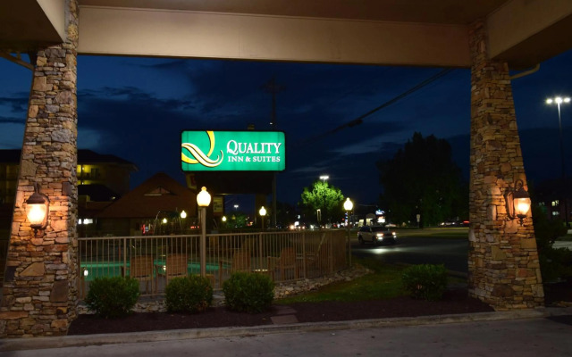 Quality Inn And Suites Dollywood