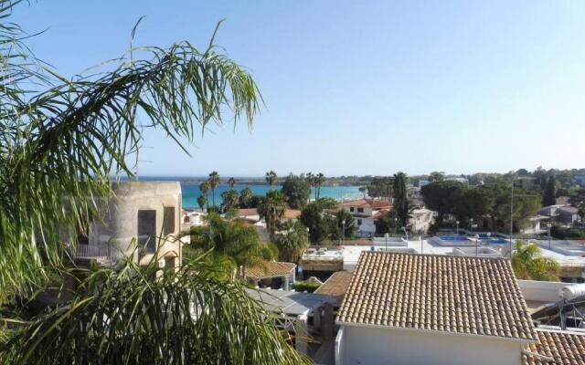 Appartamento in Villa a circa 100 metri dal mare