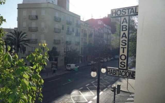 Hostal Abastos