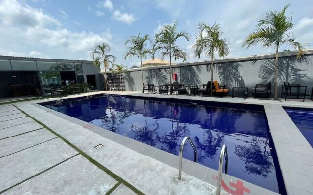 Blue Apple Hotel