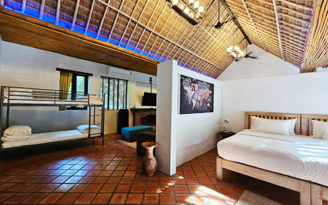 Baanpong Lodge