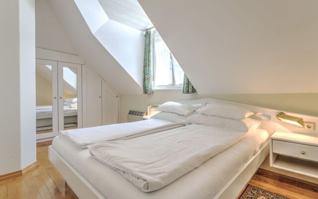 Plush Apartment in St. Kanzian am Klopeinersee with Sauna