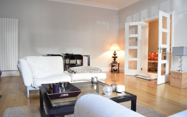 Modern 2 Bedroom Home in Chelsea