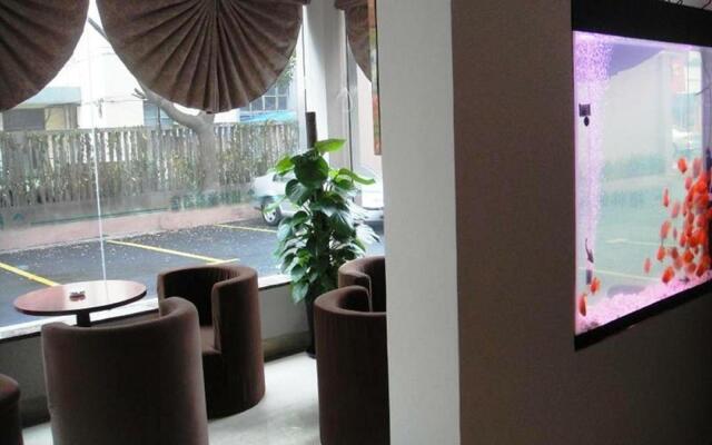 GreenTree Inn Shanghai Jiangpu Business Hotel